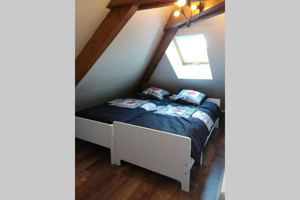 Appartement Lumineux, Calme Et Panoramique !! Pouligney-Lusans Eksteriør bilde